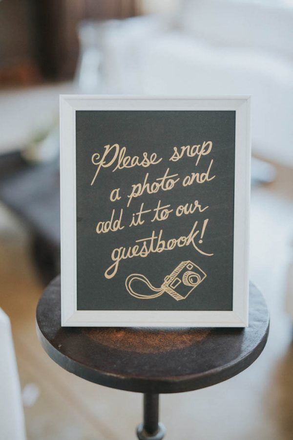 5 Creative Wedding Guest Book Alternatives You Ll Love Revisiting Junebug Weddings