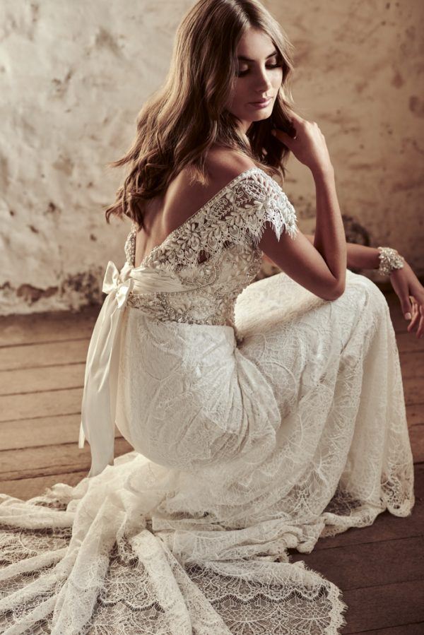 Celebrating 10 Years of Anna Campbell Bridal with the Eternal Heart  Collection