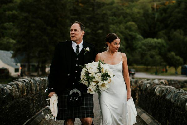 Exceptionally Chic Isle of Skye Wedding at Eilean Donan Castle ...