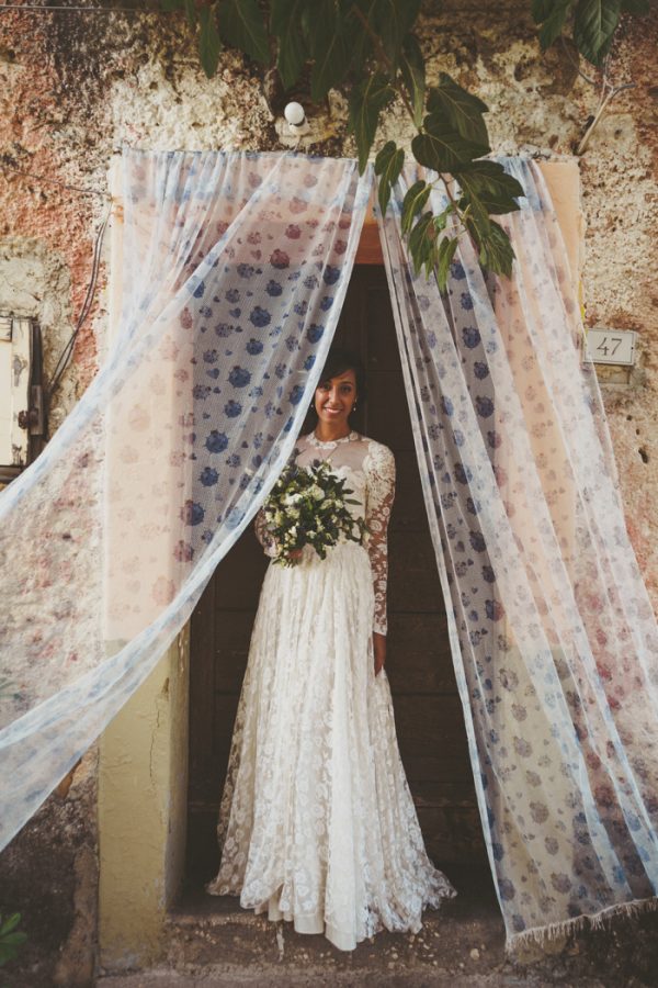 1950s Style Southern Italian Wedding at the Family s Estate