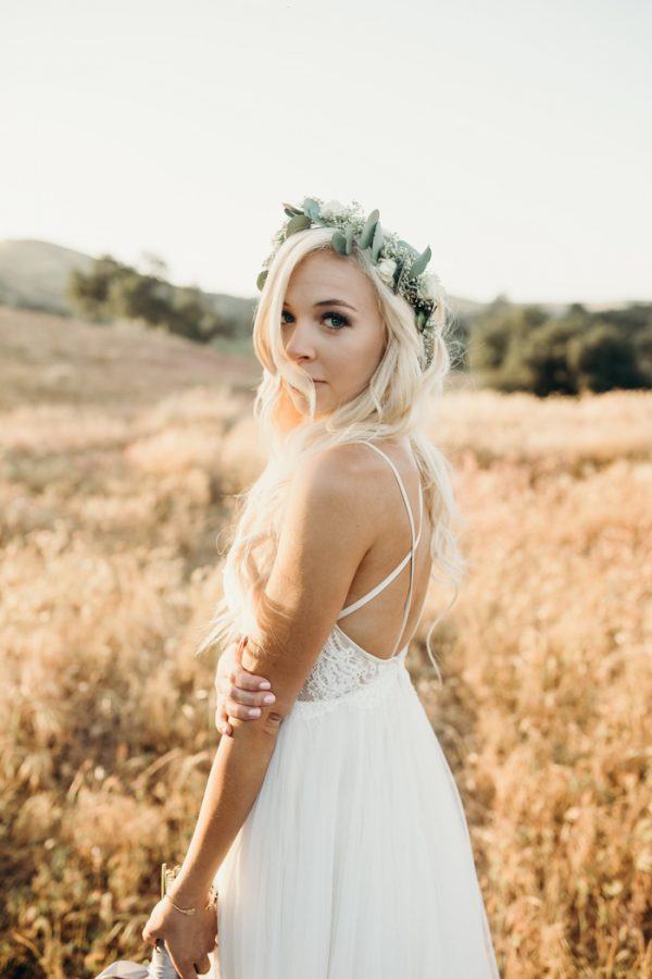 Relaxed Rustic California Wedding at Owl Creek Farms | Junebug Weddings