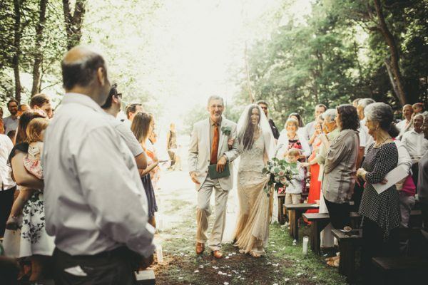 Earthy Boho Virginia Wedding in Copper and Gold | Junebug Weddings