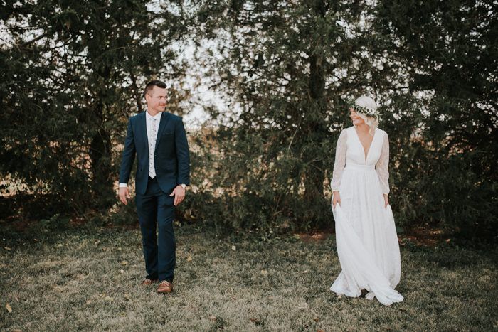 This Waterloo, Illinois Farm Wedding is the Definition of Lovely ...