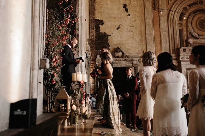 This Bilbo Baggins Inspired Wedding at 16th Street Station is a Hobbit ...