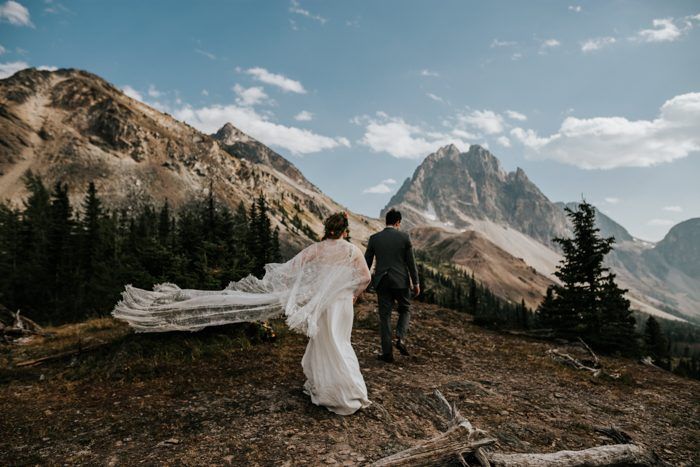 Thrilling and Romantic Banff Helicopter Elopement at Marvel Pass ...