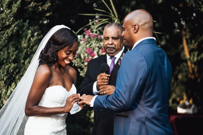 Classic Meets Rustic Virginia Wedding at Oatlands Historic House and ...