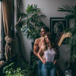 This Couple Nailed Their At-Home Photo Shoot With Plants, Pizza, and Tons of Cuddles
