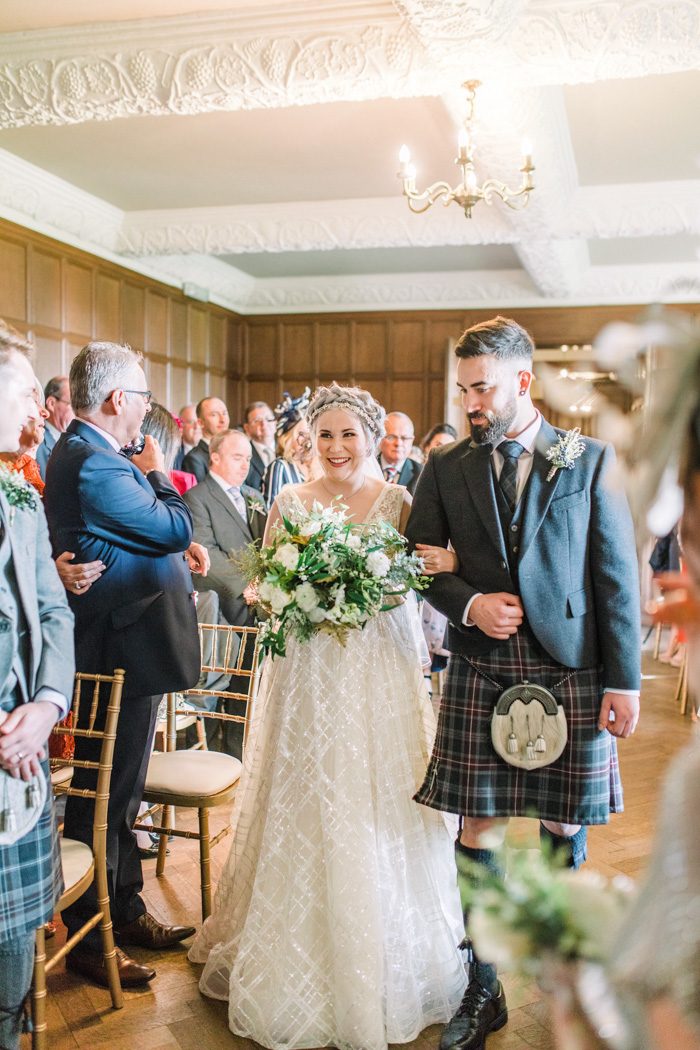 Modern Scottish Winter Wedding at Rowallan Castle | Junebug Weddings
