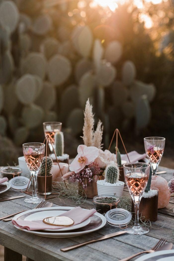 Wedding Decor So Pretty You'll Want to Put It in Your Home | Junebug