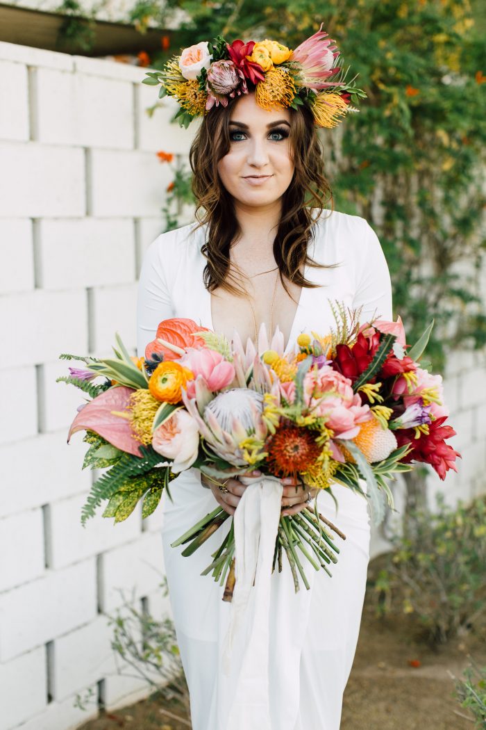19 Tropical Wedding Bouquets