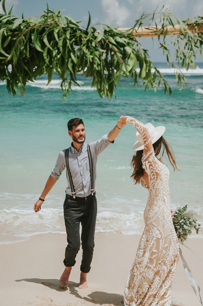 Boho Picnic Style Melasti Beach Wedding in Bali | Junebug Weddings