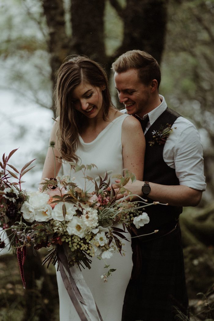 This Intimate Loch Lomond Wedding Took the Newlyweds on a Rainy ...