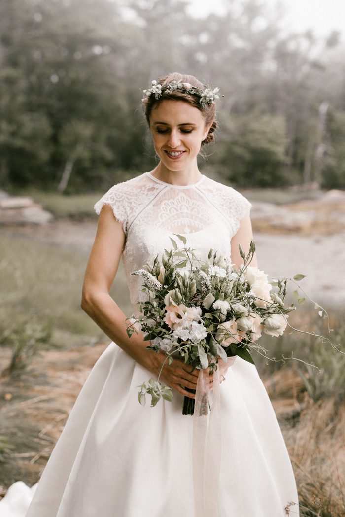 This Maine Homestead Wedding Makes a Stunning Case for Having Your ...