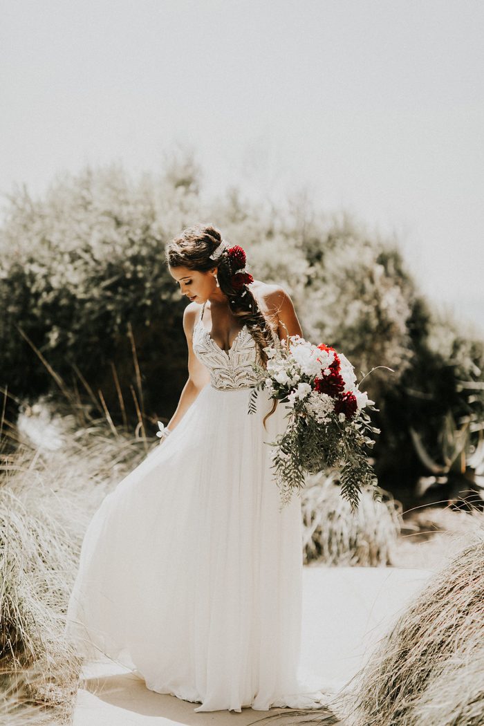 An Elegant, Classic Seaside Wedding at Scripps Seaside Forum in La