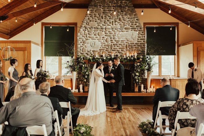 Vintage Inspired Cannon Beach Wedding With Evergreen Details