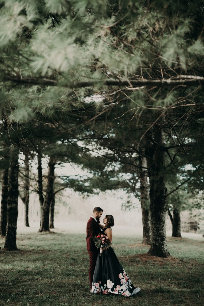 We Love the Dramatic Fashion Choices in This Simple Elopement at ...