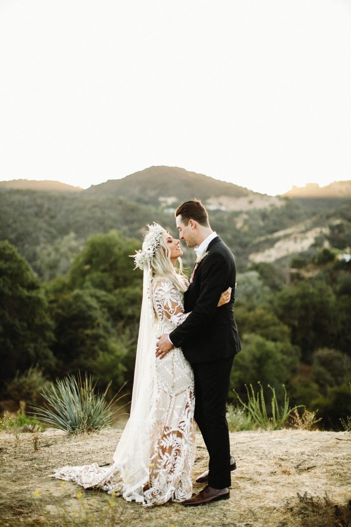 Moody Moroccan Topanga Canyon Wedding at The 1909 | Junebug Weddings