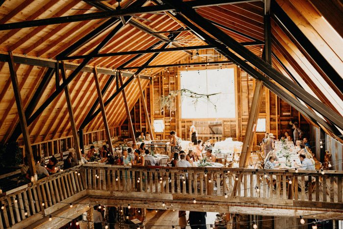 This Red Barn Farm Wedding Is Full Of Fresh Spring Goodness