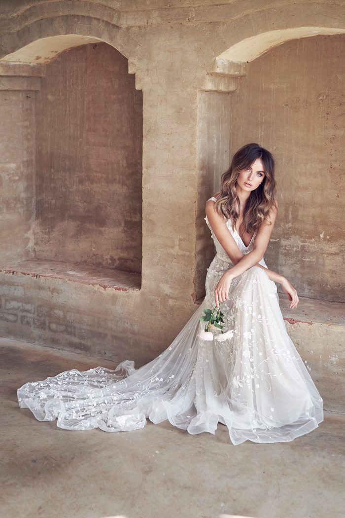 Quiz Which Wedding Dress Style From Anna Campbells Wanderlust Collection Best Fits Your 9953