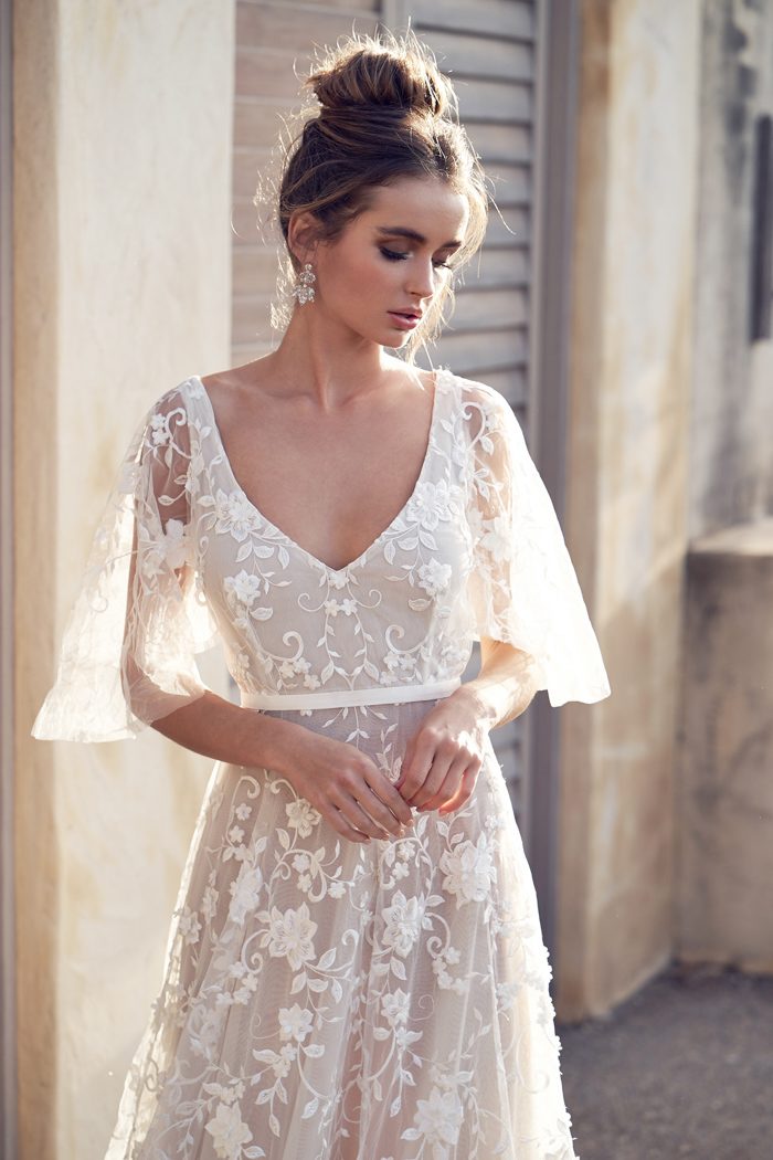  Quiz  Which Wedding  Dress  Style From Anna Campbell s 