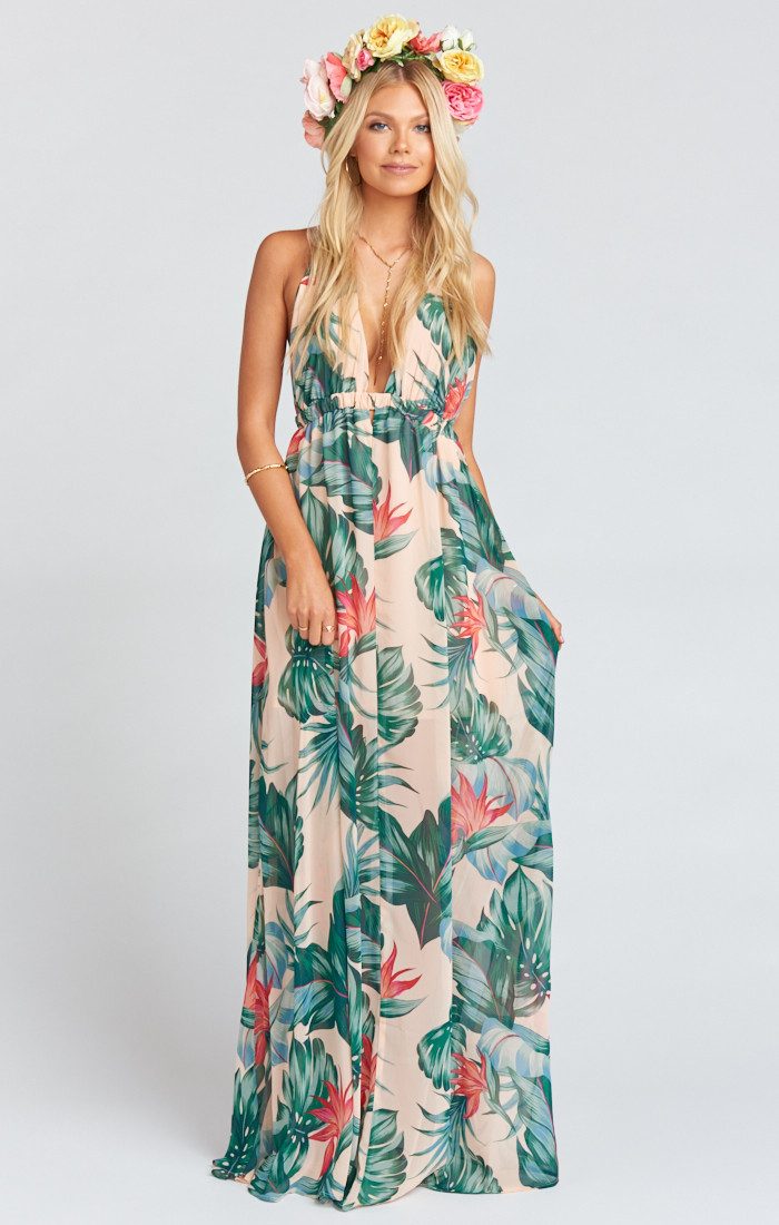 $300 Show Me Your Mumu Giveaway | Junebug Weddings