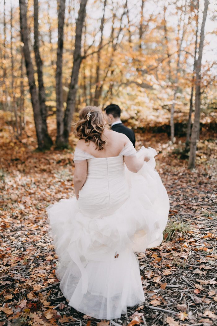 Earthy Elegant Hidden Pond Wedding  in Maine  Junebug Weddings 