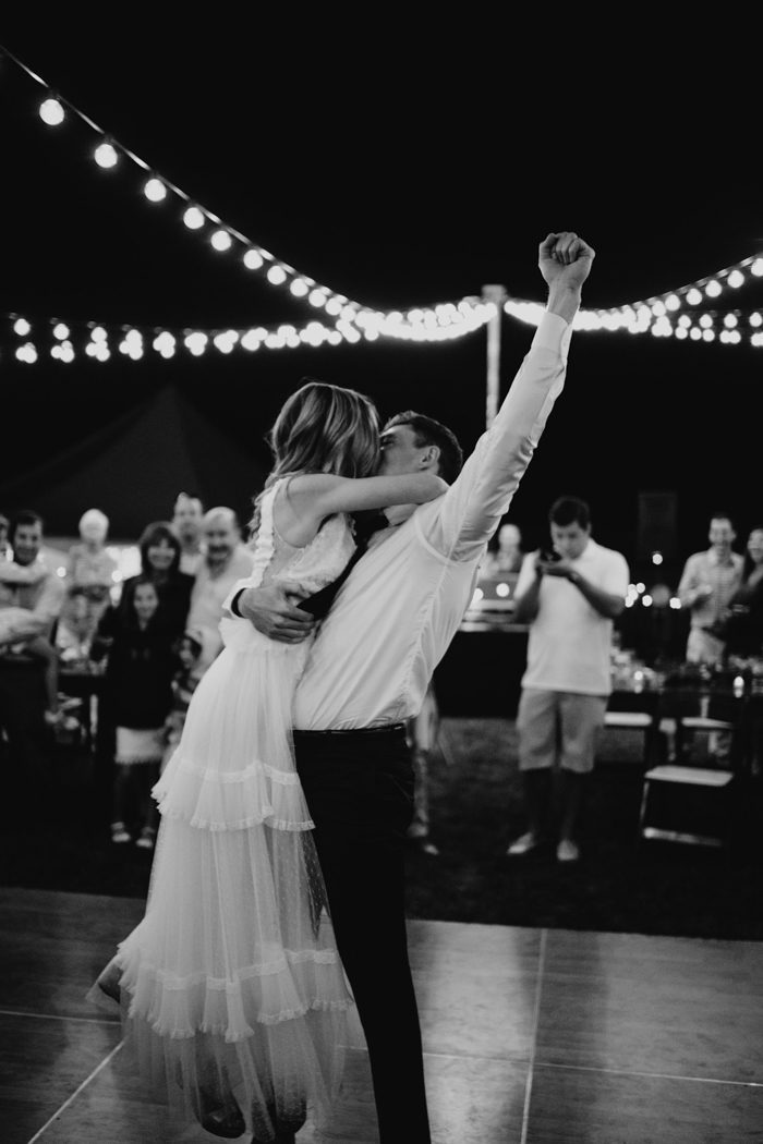 80 Last Dance Songs For 2018 To End The Night Right Junebug Weddings