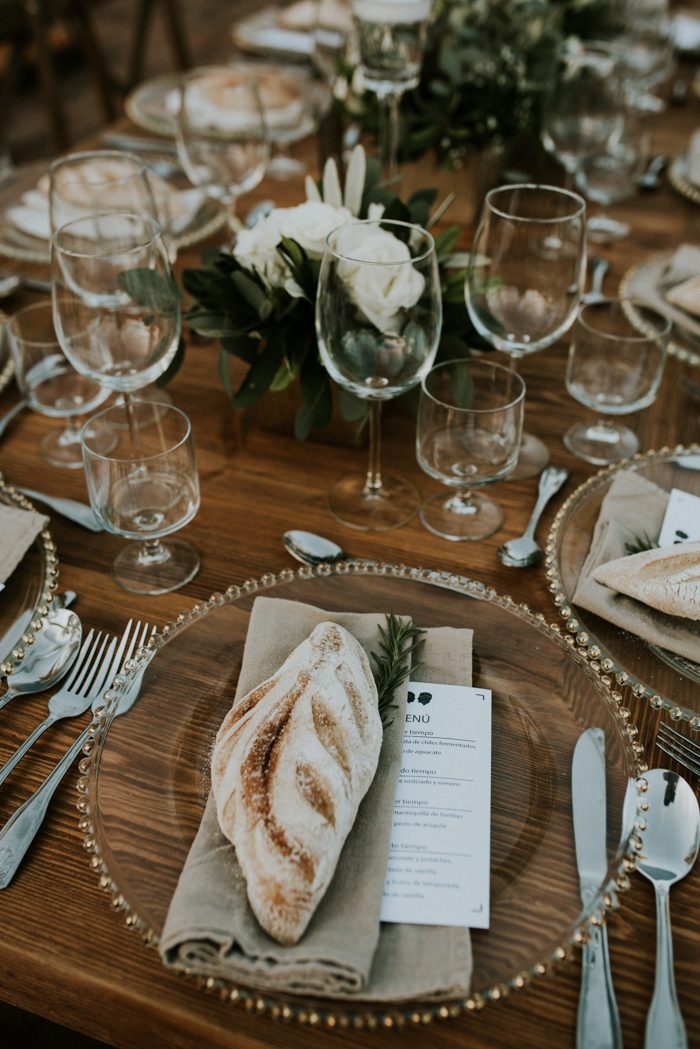 Stylish and Stunning Valle de Guadalupe Wedding at Rancho L86