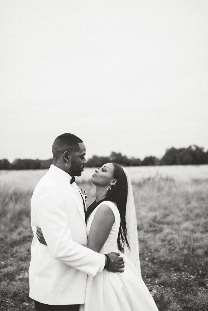 Romantic Minimalist Prospect House Wedding with Greenery and Red ...