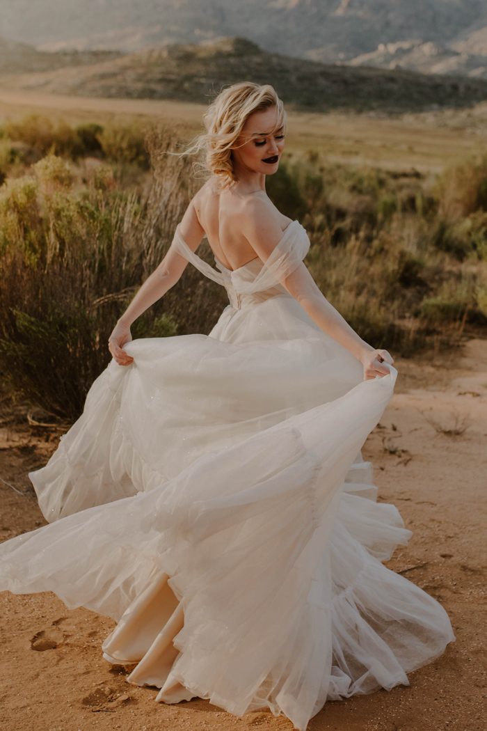 This Western Cape Desert Elopement is Stylish, Rugged, and Stunning ...
