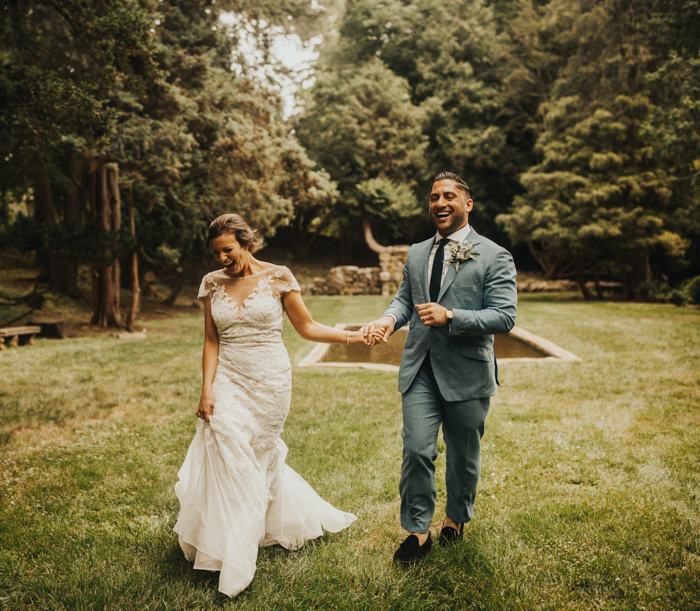  Charming  New Jersey  Garden Wedding  at Meadowburn Farm 