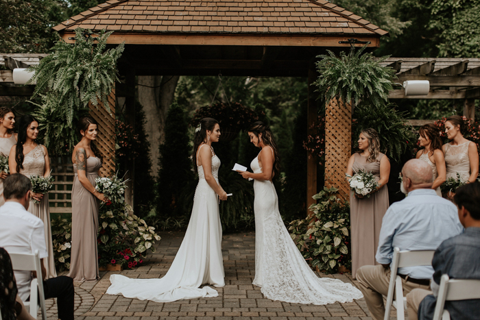 Minimalist Glam Garden Wedding At Madsens Greenhouse Junebug Weddings 1611