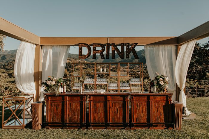 The Ultimate Guide To Your Wedding Reception Bar Junebug Weddings