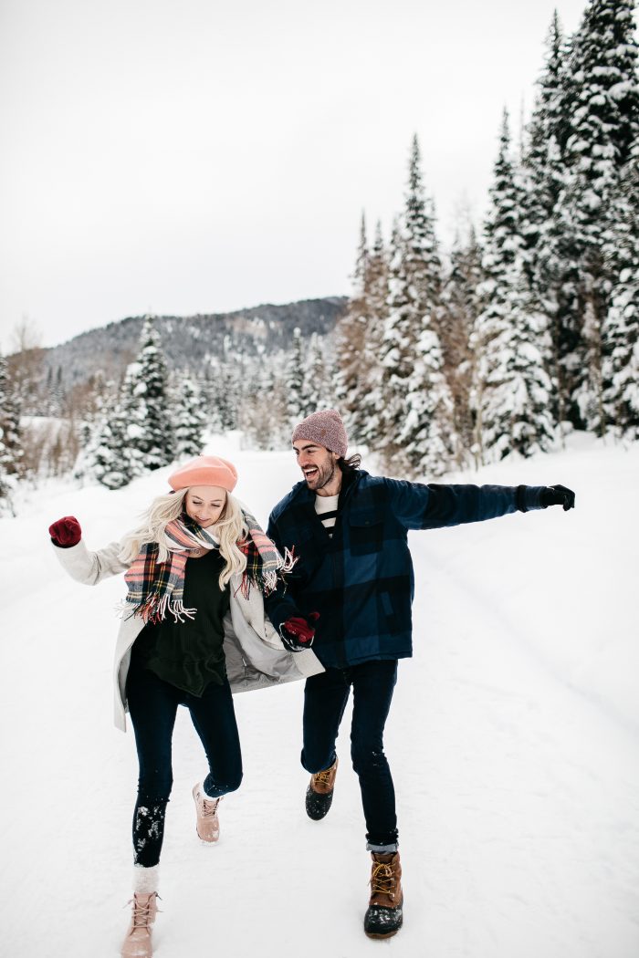 We're Totally Obsessed with These Winter Engagement Photo ...