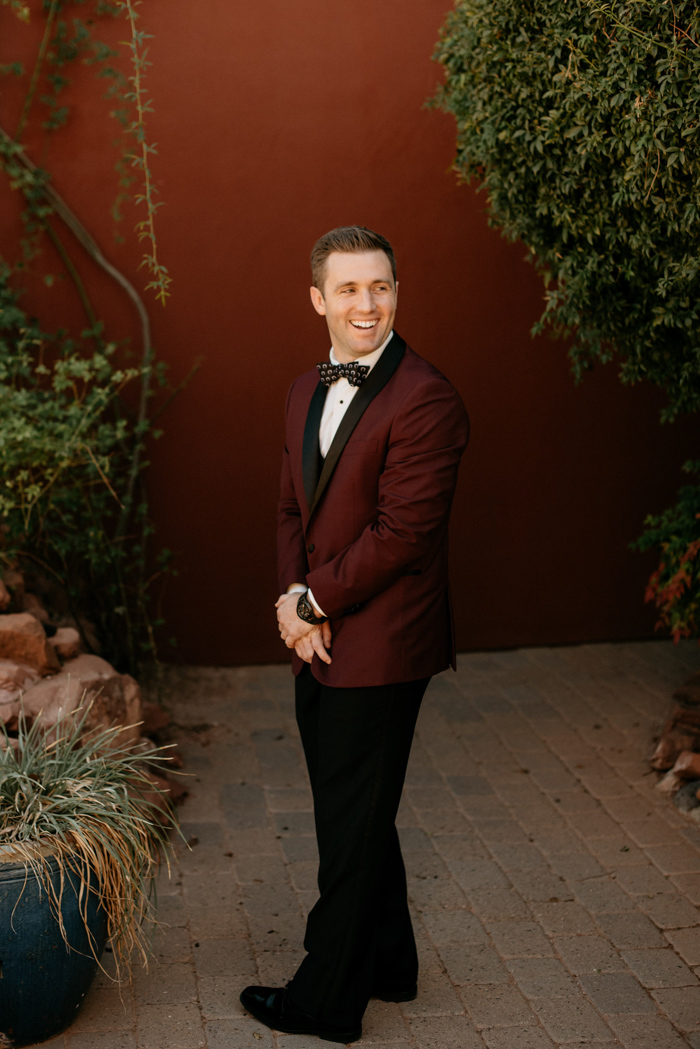 Burgundy, Black, and Champagne Wedding at Sedona Golf Resort | Junebug ...