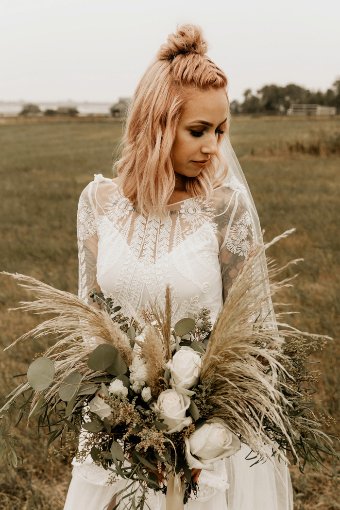 Rustic Rose Gold Whidbey Island Wedding at Crockett Farm | Junebug Weddings