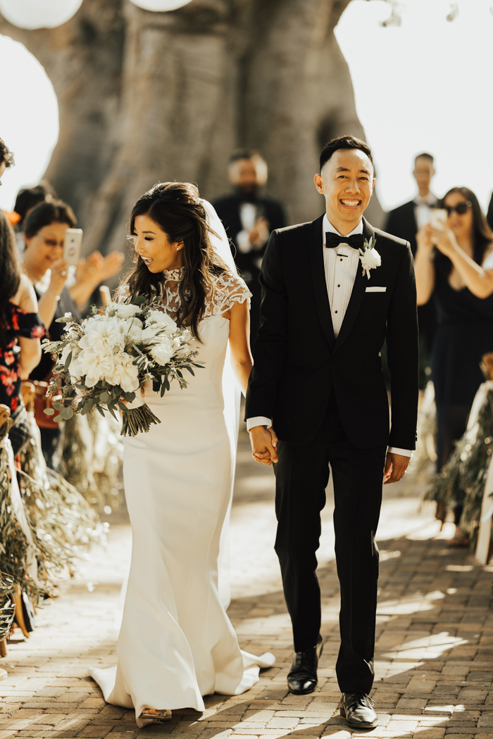 This Olowalu Plantation House Wedding Proves That Timeless Style is Far ...