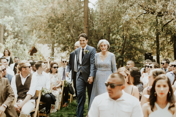 Breathtaking Cream and Tan Yosemite Wedding at Evergreen Lodge ...