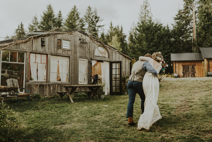 Dreamy DIY Snohomish Wedding at Wildshoot Forest & Farm - Junebug Weddings