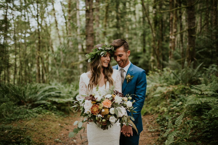 Rustic Oceanfront Vancouver Island Wedding at Dolphins Resort