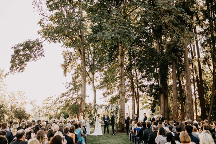 This Edgy Elegant Portland Wedding at Bingham Estate was a Champagne ...