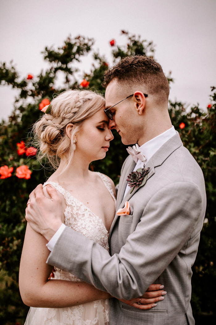 Vintage Bluff Dale Vineyards Wedding with a Hint of Edge | Junebug Weddings