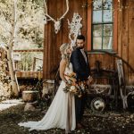 This Elegant Earthy Colorado Wedding at Blackstone Rivers Ranch has the Prettiest Natural Details