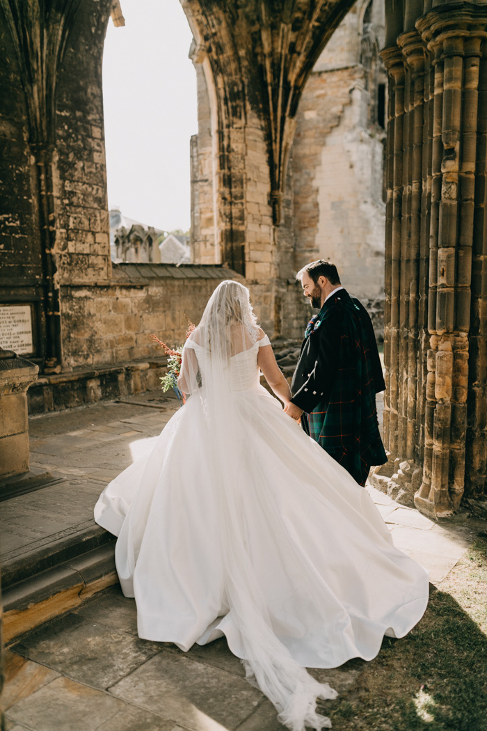 This Scottish Brodie Castle Wedding is a Legit Fairy Tale Come to