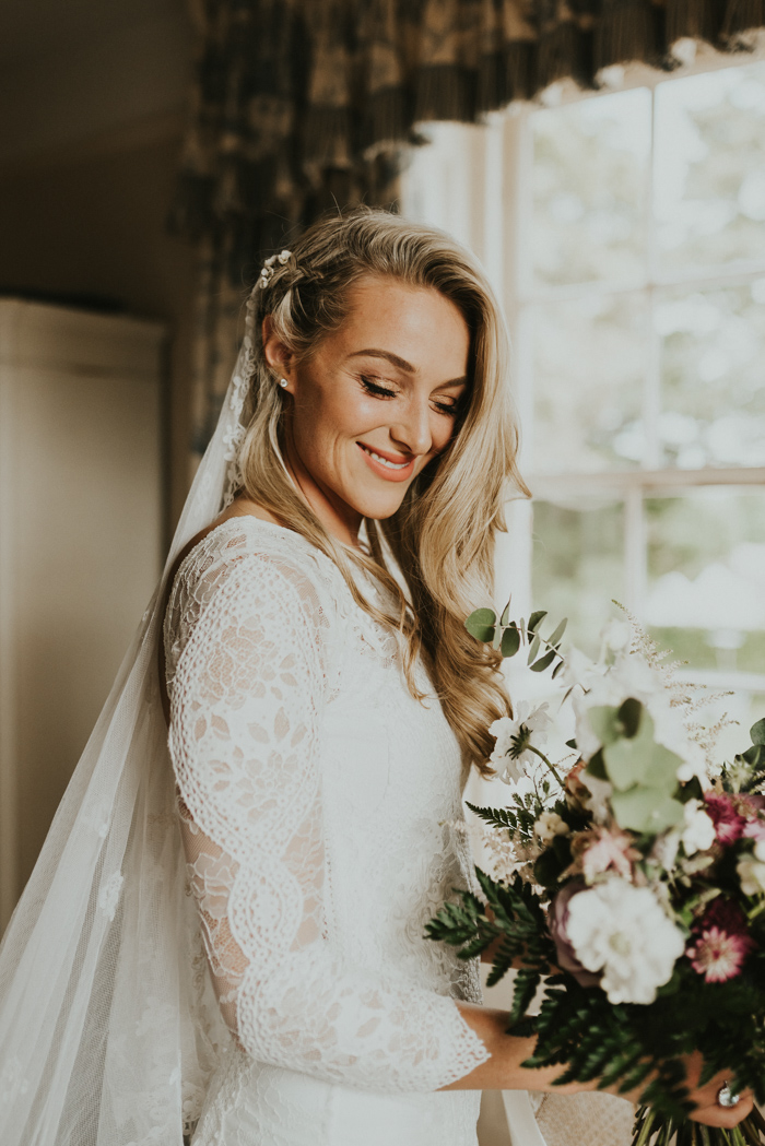 This Enchanting Wiltshire Wedding is Unlike Any Backyard Wedding You've ...