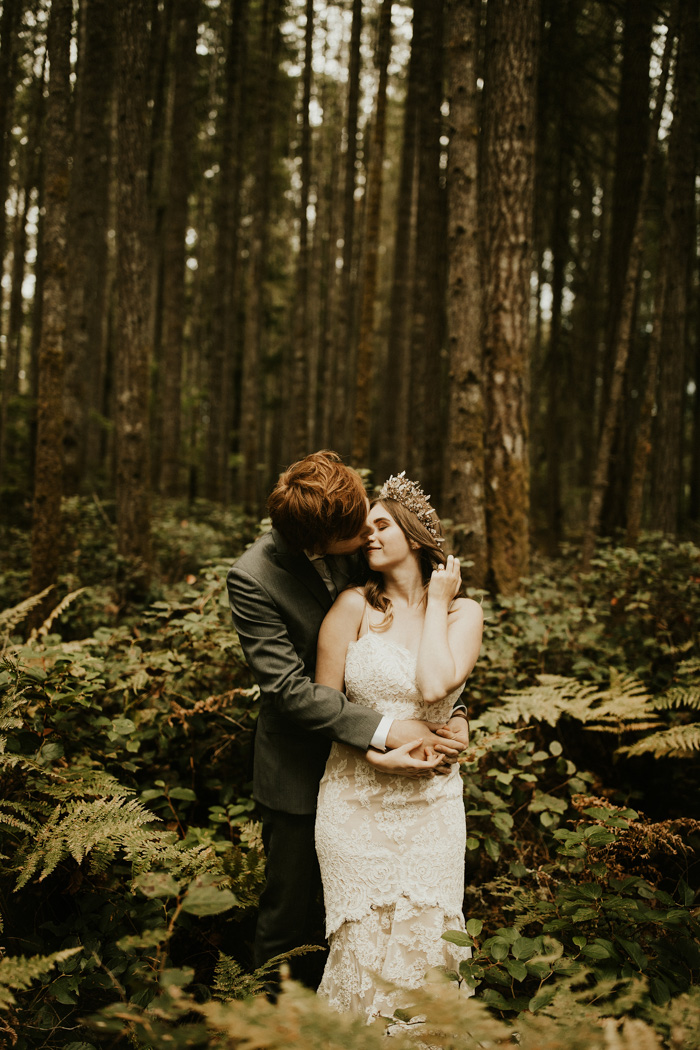 This Magical Forest Wedding at Gold Mountain Golf Club was Filled with ...