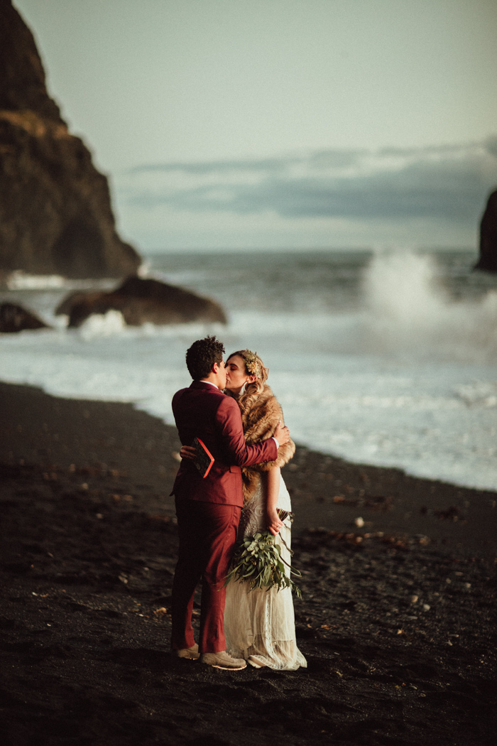 black beach wedding