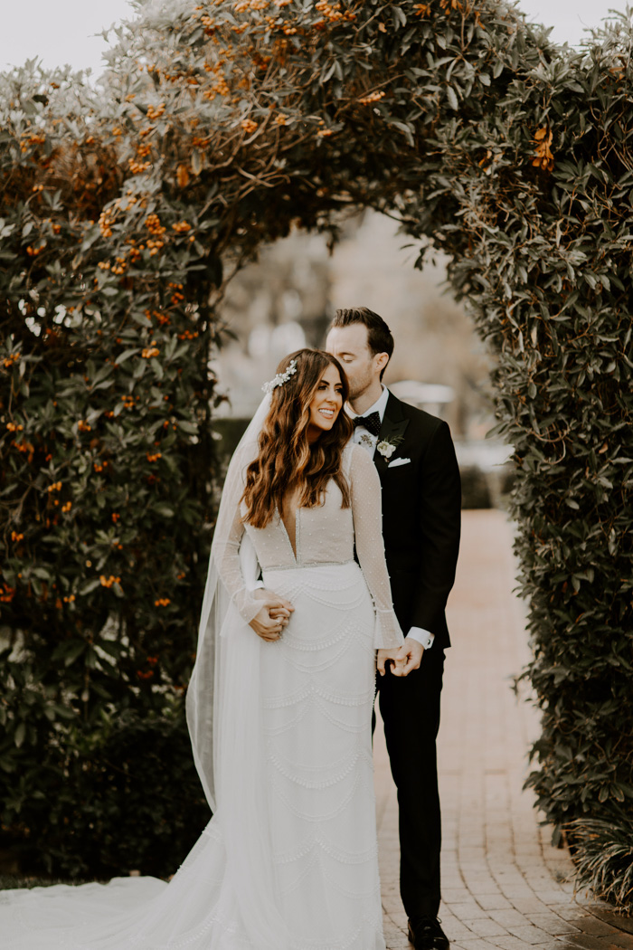 This Black and White Riviera Mansion Wedding Showcases the ...