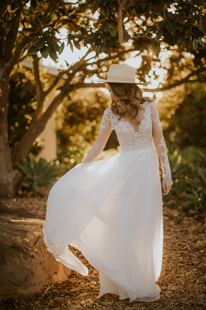 This Lush Ojai Elopement is Boho Elegance at Its Finest | Junebug Weddings