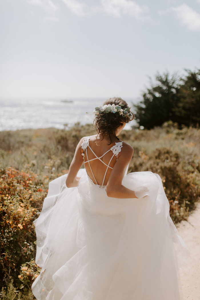 This Pfeiffer Beach Wedding Focused on Intimacy and the Magical Beauty ...